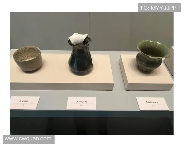 茶具文化的传承与创新:从传统到现代的工艺美学与使用价值探析 茶具文化的传承与创新:从传统到现代的工艺美学与使用价值探析